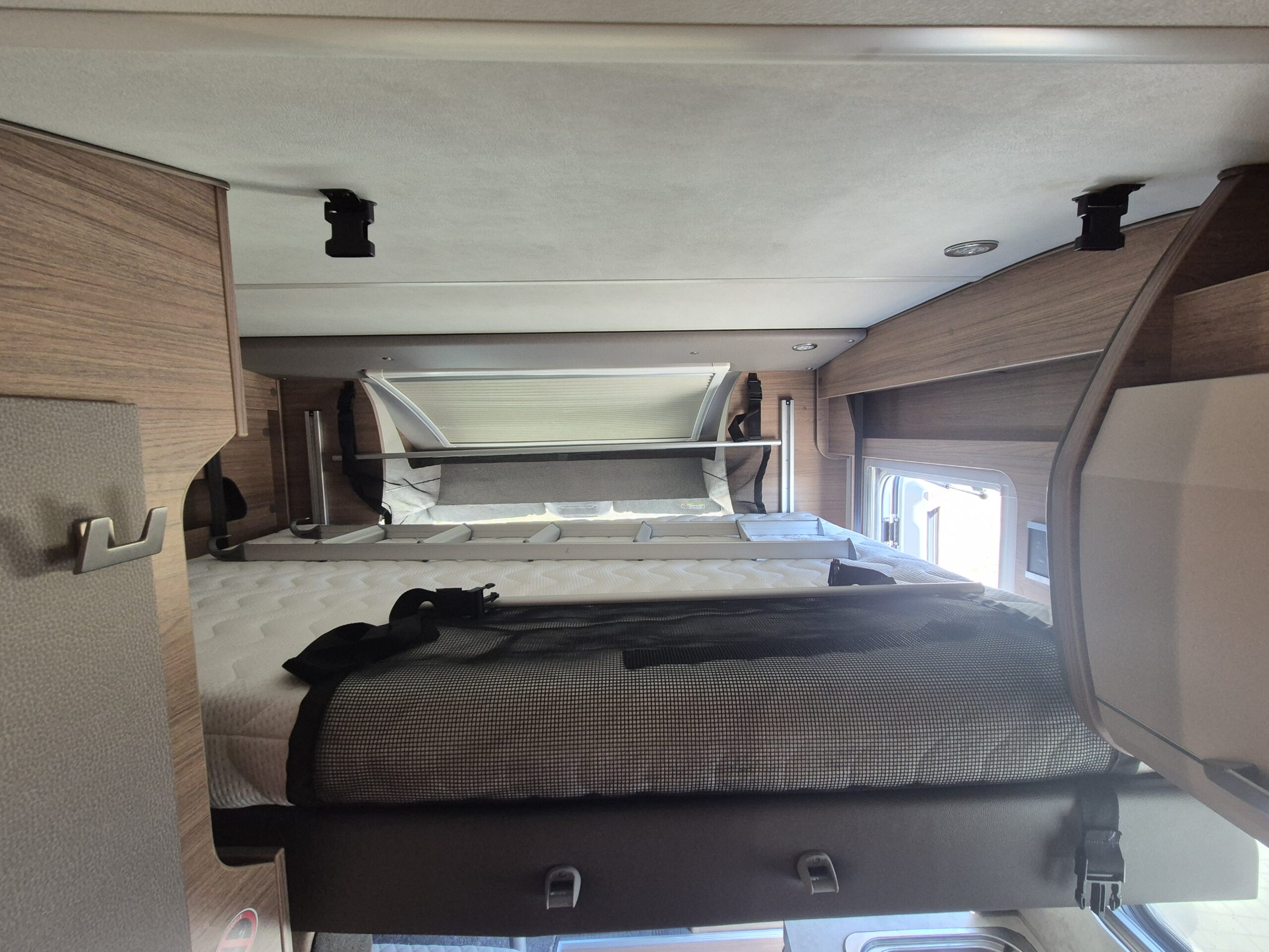 KNAUS VAN WAVE 640MEG PLATINUM SELECTION - obrazek 16