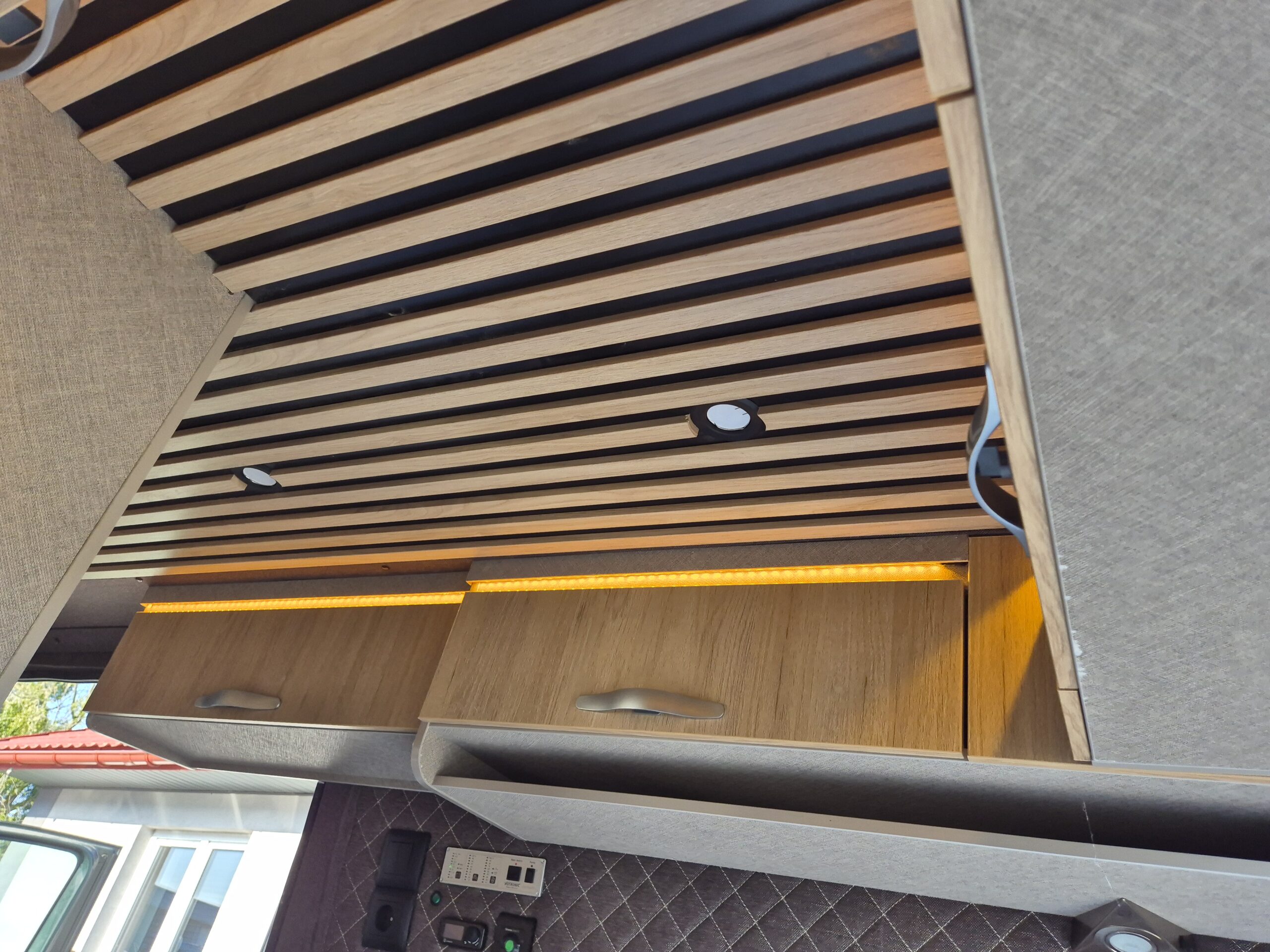 Crafter Unicorn 599 Sport - obrazek 21