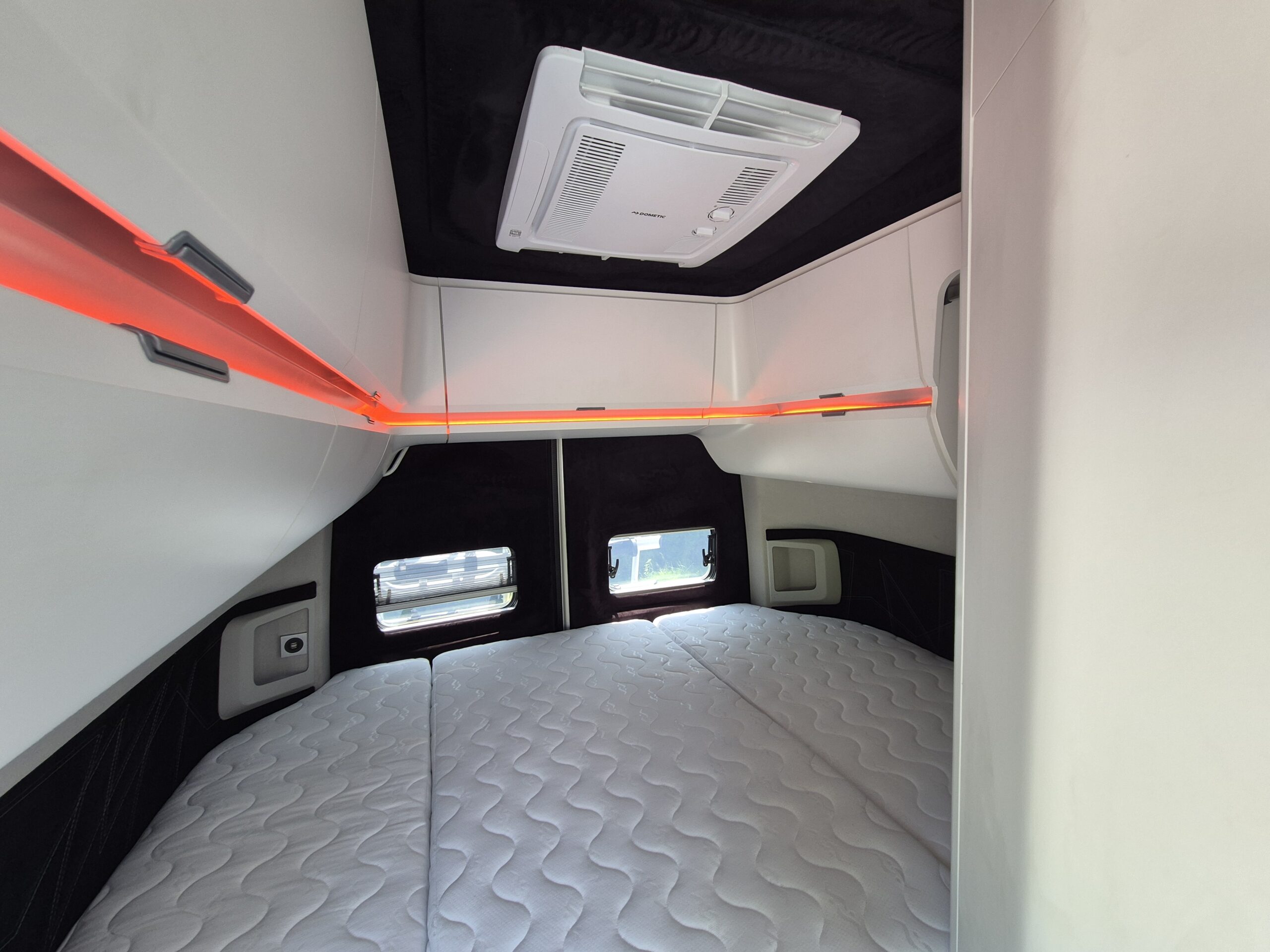 Grand California 600 - obrazek 22